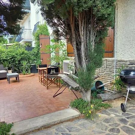 Apartment T2 Climatise Avec Jardin Privatif Et Stationnement